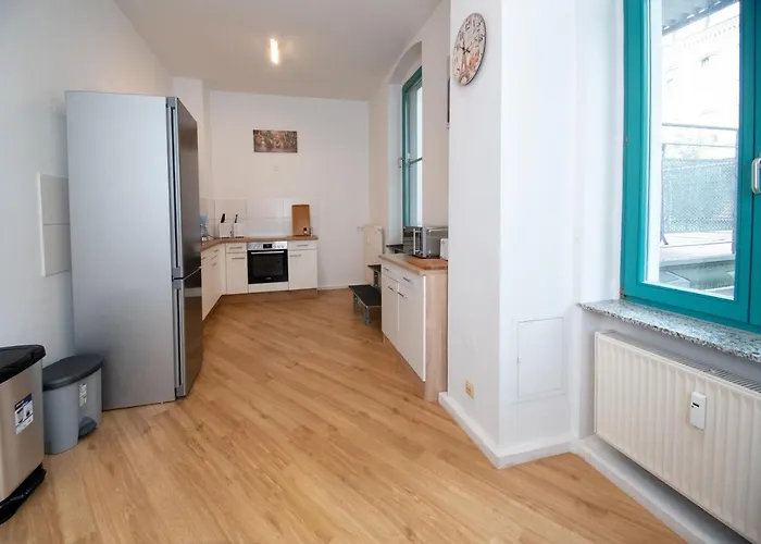 Room&Go: Zentral - Terrasse - Weber Grill