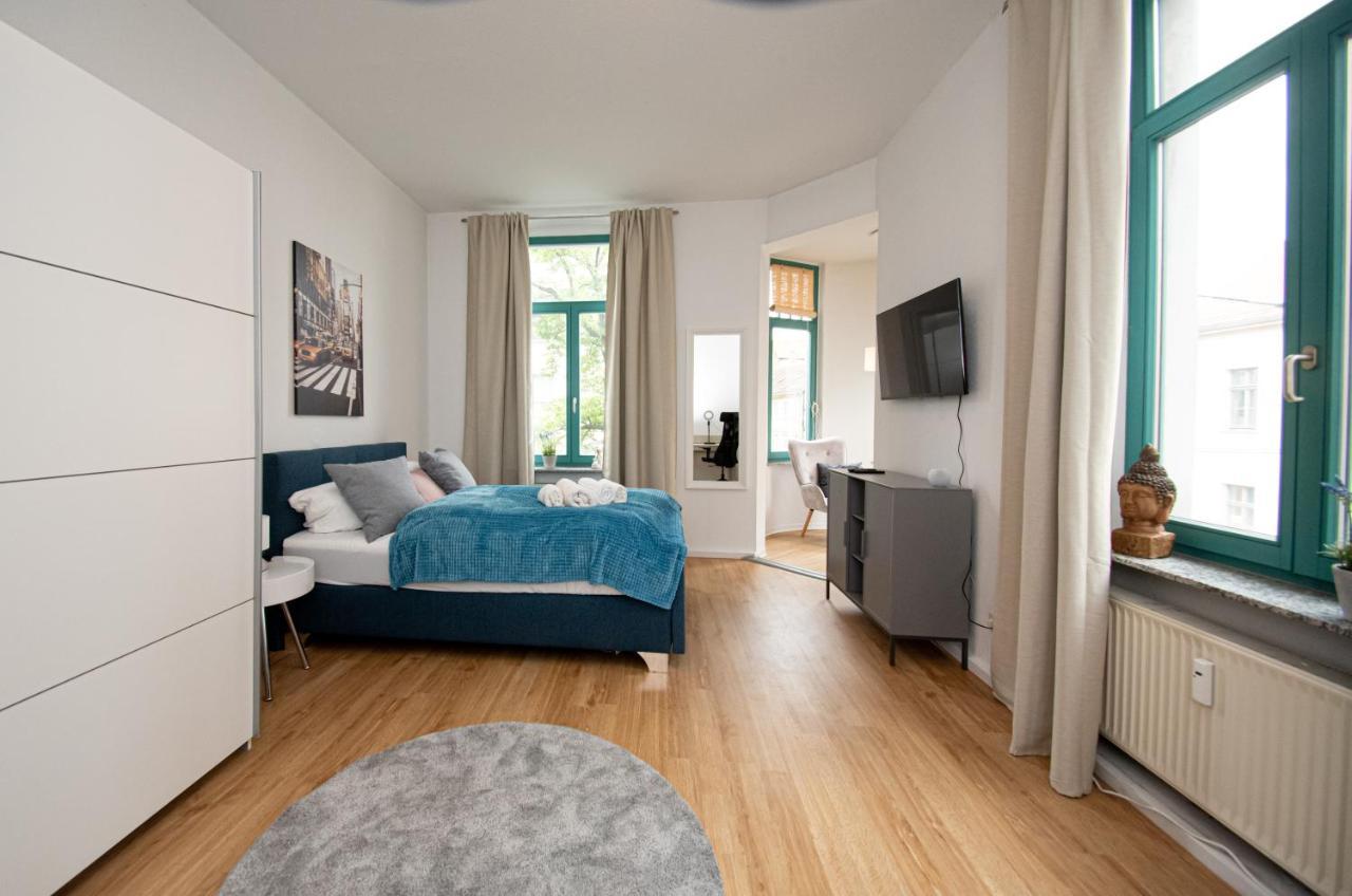Room&go: Zentral - Terrasse - Weber Grill Appartement Halle (Saale)