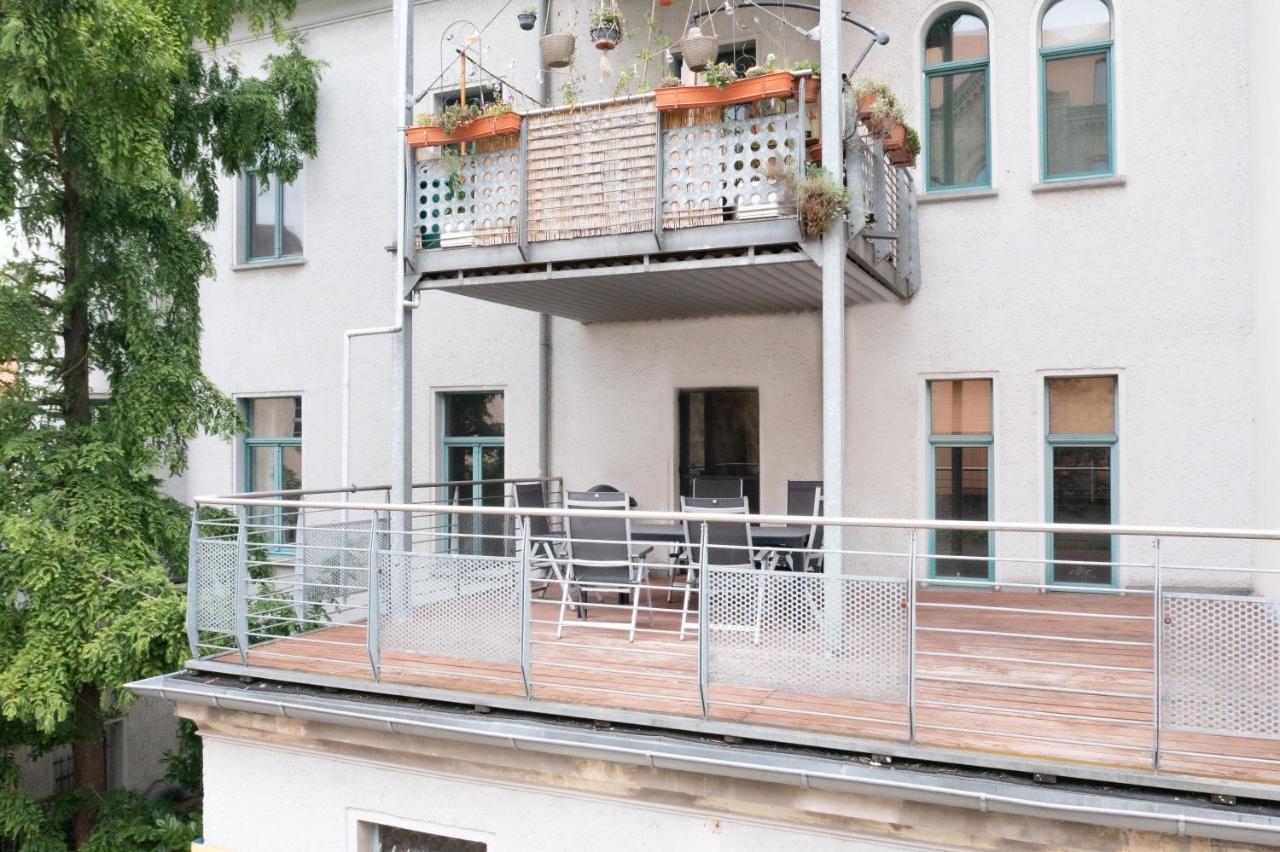 Room&go: Zentral - Terrasse - Weber Grill Appartement