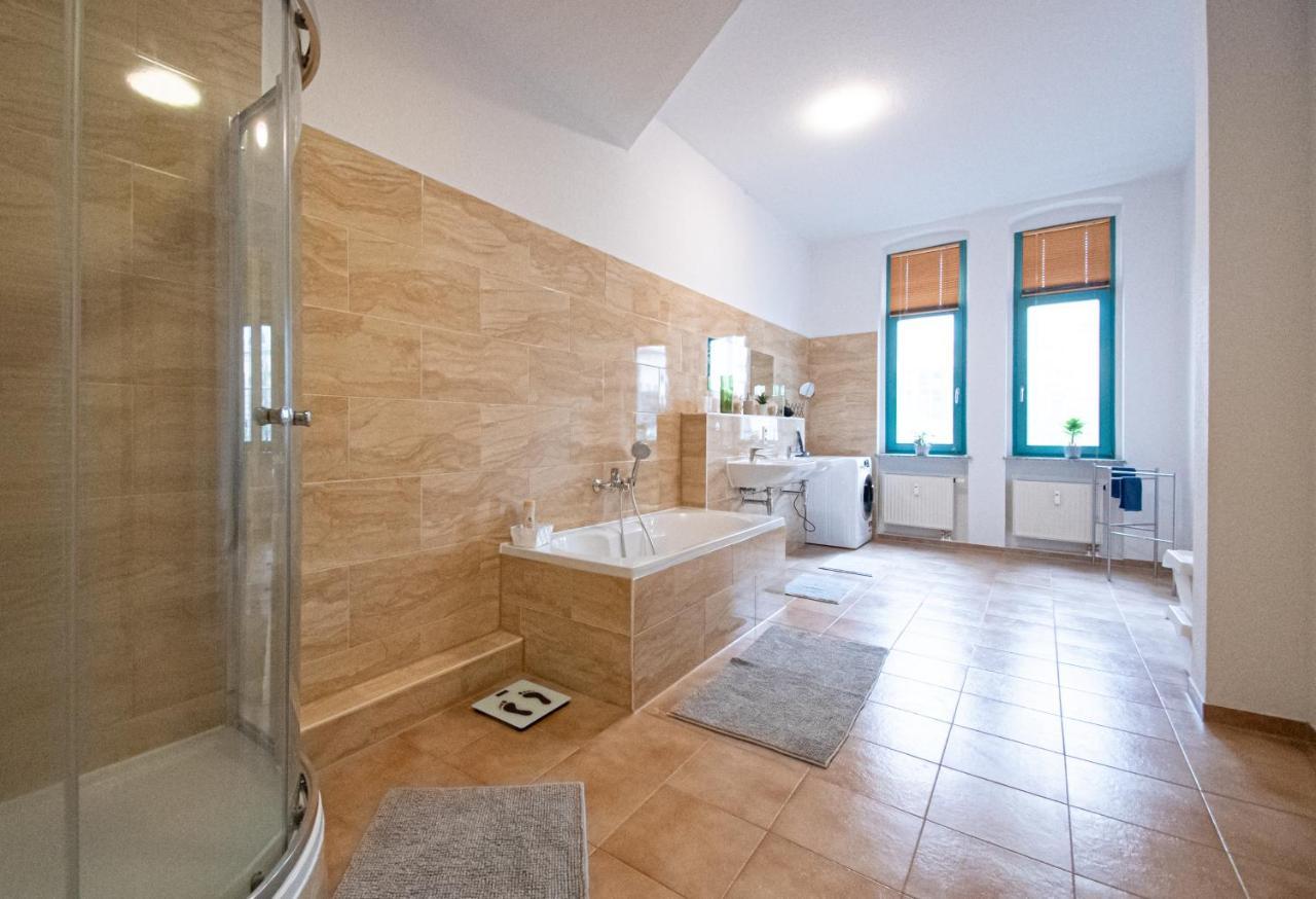 Appartement Room&go: Zentral - Terrasse - Weber Grill Halle (Saale)